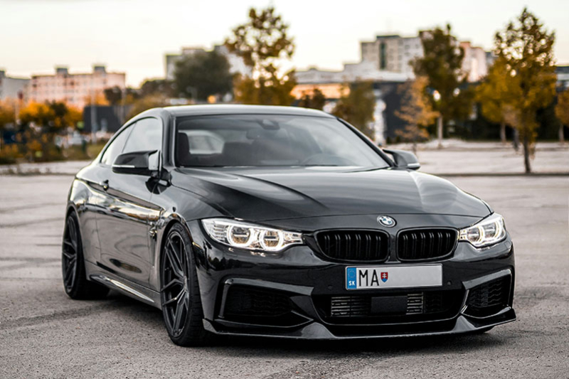 Details of luxury cars